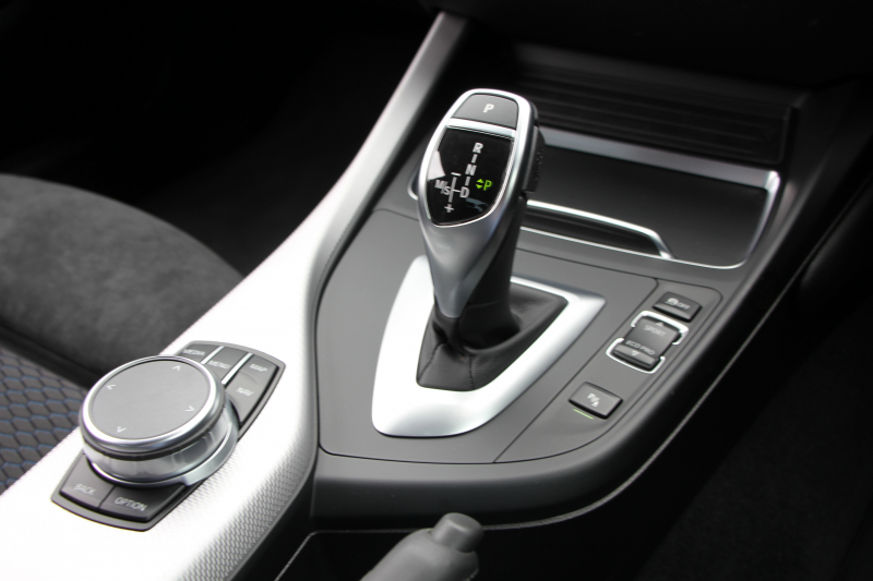 BMW 2シリーズ M240i ｸｰﾍﾟ後期 ﾌｪｲｽﾘﾌﾄ後 B58新ｴﾝｼﾞﾝ 340馬力 走行2400km 1ｵｰﾅ LEDﾍｯﾄﾞﾗｲﾄ LEDﾃｰﾙ ｱﾀﾞﾌﾟﾃｨﾌﾞMｻｽ ｼｰﾄﾋｰﾀｰ ﾀｯﾁ画面HDDﾅﾋﾞPｱｼｽﾄ ﾊﾟﾄﾞﾙｼﾌﾄ 8速AT ｼﾞｪｯﾄﾌﾞﾗｯｸ18AW 衝突軽減ﾌﾞﾚｰｷ ﾌﾞﾚｰｷ付ｸﾙｺﾝ 2年保証