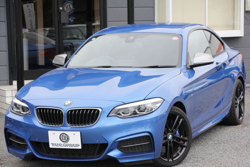 BMW 2シリーズ M240i ｸｰﾍﾟ後期 ﾌｪｲｽﾘﾌﾄ後 B58新ｴﾝｼﾞﾝ 340馬力 走行2400km 1ｵｰﾅ LEDﾍｯﾄﾞﾗｲﾄ LEDﾃｰﾙ ｱﾀﾞﾌﾟﾃｨﾌﾞMｻｽ ｼｰﾄﾋｰﾀｰ ﾀｯﾁ画面HDDﾅﾋﾞPｱｼｽﾄ ﾊﾟﾄﾞﾙｼﾌﾄ 8速AT ｼﾞｪｯﾄﾌﾞﾗｯｸ18AW 衝突軽減ﾌﾞﾚｰｷ ﾌﾞﾚｰｷ付ｸﾙｺﾝ 2年保証