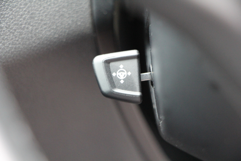 BMW 5シリーズ 523i Mｽﾎﾟｰﾂ ﾊｲﾗｲﾝ ｲﾉﾍﾞｰｼｮﾝ&ｺﾝﾌｫｰﾄP ｻﾝﾙｰﾌ 全席ﾋｰﾀｰ黒革 ｺﾝﾌｫｰﾄｼｰﾄ ﾍﾞﾝﾁﾚｰｼｮﾝ ｿﾌﾄｸﾛｰｽﾞﾄﾞｱ HUD ﾜｲﾔﾚｽ充電 追従ACC ｽﾃｱﾘﾝｸﾞｻﾎﾟｰﾄ LEDﾍｯﾄﾞﾗｲﾄ 360度ｶﾒﾗ ﾀｯﾁ画面HDDﾅﾋﾞTV ｼﾞｪｽﾁｬｰC 電動ﾄﾗﾝｸ 19AW 2年保証