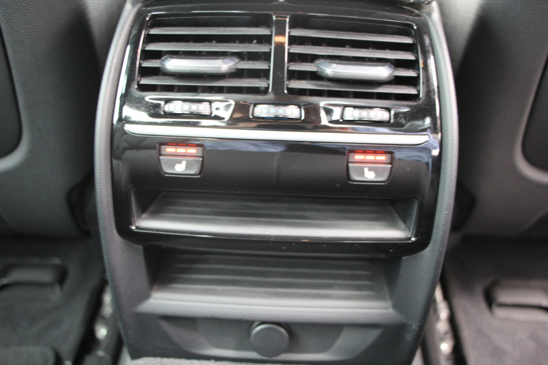 BMW 5シリーズ 540i Xdrive Mｽﾎﾟｰﾂ ｲﾉﾍﾞｰｼｮﾝ&ｺﾝﾌｫｰﾄP 4WD 1ｵｰﾅ 直6ﾀｰﾎﾞ340馬力 ﾌﾞﾗｯｸﾚｻﾞｰ 全席ﾋｰﾀｰ ﾏｯｻｰｼﾞ&ｱｸﾃｨﾌﾞﾍﾞﾝﾁﾚｰｼｮﾝ ｼﾞｪｽﾁｬｰC 液晶ﾒｰﾀｰ HUD 追従ACC LEDﾍｯﾄﾞﾗｲﾄ ﾀｯﾁ画面ﾅﾋﾞﾌﾙｾｸﾞTV ｱﾀﾞﾌﾟﾃｨﾌﾞｻｽ Mspﾌﾞﾚｰｷ 19AW 2年保証