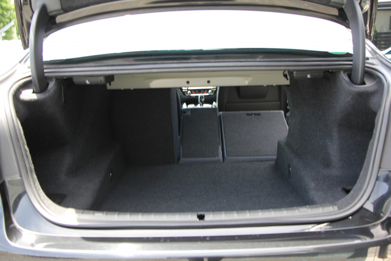 BMW 5シリーズ 530i ｴﾃﾞｨｼｮﾝﾐｯｼｮﾝｲﾝﾎﾟｯｼﾌﾞﾙ 特別仕様車 高出力 ﾅｲﾄﾌﾞﾙｰﾚｻﾞｰ ｱﾀﾞﾌﾟﾃｨﾌﾞｻｽ HUD ﾊｰﾏﾝｶｰﾄﾞﾝ 追従ACC ｽﾃｱﾘﾝｸﾞｻﾎﾟｰﾄ ﾀｯﾁ画面HDDﾅﾋﾞTV LEDﾍｯﾄﾞﾗｲﾄ ｵｰﾄﾊｲﾋﾞｰﾑ 電動ﾄﾗﾝｸ 360度ｶﾒﾗ 全席ﾋｰﾀｰ ﾌﾞﾗｯｸ19AW 2年保証