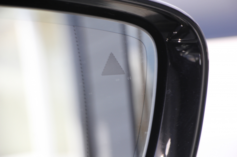 BMW 5シリーズ 530i ｴﾃﾞｨｼｮﾝﾐｯｼｮﾝｲﾝﾎﾟｯｼﾌﾞﾙ 特別仕様車 高出力 ﾅｲﾄﾌﾞﾙｰﾚｻﾞｰ ｱﾀﾞﾌﾟﾃｨﾌﾞｻｽ HUD ﾊｰﾏﾝｶｰﾄﾞﾝ 追従ACC ｽﾃｱﾘﾝｸﾞｻﾎﾟｰﾄ ﾀｯﾁ画面HDDﾅﾋﾞTV LEDﾍｯﾄﾞﾗｲﾄ ｵｰﾄﾊｲﾋﾞｰﾑ 電動ﾄﾗﾝｸ 360度ｶﾒﾗ 全席ﾋｰﾀｰ ﾌﾞﾗｯｸ19AW 2年保証