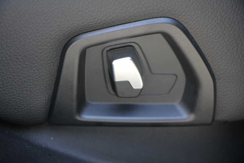 BMW 6シリーズ 630i ｸﾞﾗﾝﾂｰﾘｽﾓ Mｽﾎﾟｰﾂ ｾﾚｸﾄ&ｲﾉﾍﾞｰｼｮﾝP ﾊﾟﾉﾗﾏｻﾝﾙｰﾌ 全席ﾋｰﾀｰ黒革 ﾊｰﾏﾝｶｰﾄﾞﾝｻﾗｳﾝﾄﾞﾘｱｼｰﾄ可倒調整 ﾃﾞｨｽﾌﾟﾚｲｷｰ ﾘﾓｰﾄP LEDﾍｯﾄﾞﾗｲﾄ 360度ｶﾒﾗ HUD 追従ACC ﾜｲﾔﾚｽ充電 4ｿﾞｰﾝｴｱｺﾝ Rolfhartge20AW 2年保証