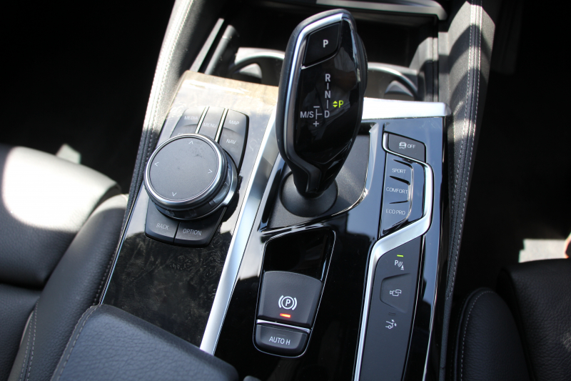 BMW 6シリーズ 630i ｸﾞﾗﾝﾂｰﾘｽﾓ Mｽﾎﾟｰﾂ ｾﾚｸﾄ&ｲﾉﾍﾞｰｼｮﾝP ﾊﾟﾉﾗﾏｻﾝﾙｰﾌ 全席ﾋｰﾀｰ黒革 ﾊｰﾏﾝｶｰﾄﾞﾝｻﾗｳﾝﾄﾞﾘｱｼｰﾄ可倒調整 ﾃﾞｨｽﾌﾟﾚｲｷｰ ﾘﾓｰﾄP LEDﾍｯﾄﾞﾗｲﾄ 360度ｶﾒﾗ HUD 追従ACC ﾜｲﾔﾚｽ充電 4ｿﾞｰﾝｴｱｺﾝ Rolfhartge20AW 2年保証