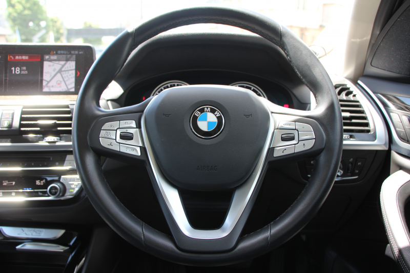 BMW X3 Xdrive20d Xﾗｲﾝ ﾊｲﾗｲﾝ 真珠色 全席ﾋｰﾀｰ黒革  ｱｸﾃｨﾌﾞﾍﾞﾝﾁﾚｰｼｮﾝ ﾘｱｼｰﾄ可倒調整 HUD 追従ACC ｽﾃｱﾘﾝｸﾞｻﾎﾟｰﾄ 液晶ﾒｰﾀｰ ﾀｯﾁ画面対応HDDﾅﾋﾞTV LEDﾍｯﾄﾞﾗｲﾄ 360度ｶﾒﾗ 電動ﾄﾗﾝｸ 衝突軽減ﾌﾞﾚｰｷ 2年保証