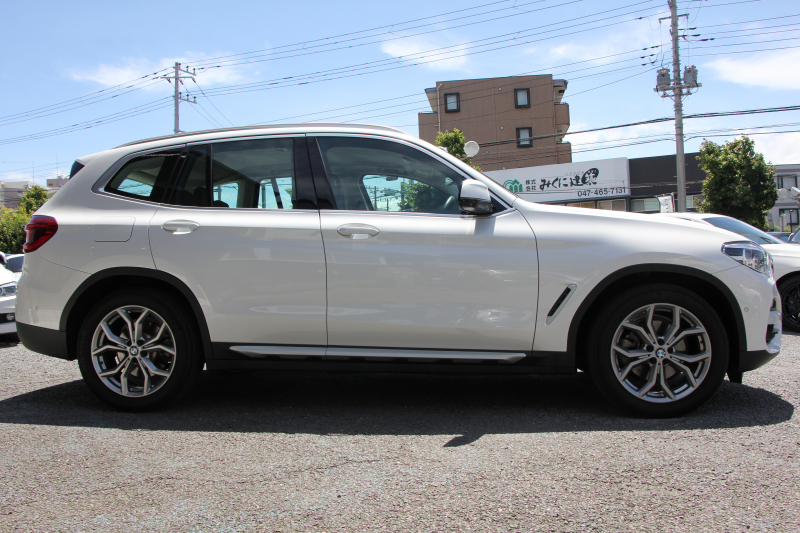 BMW X3 Xdrive20d Xﾗｲﾝ ﾊｲﾗｲﾝ 真珠色 全席ﾋｰﾀｰ黒革  ｱｸﾃｨﾌﾞﾍﾞﾝﾁﾚｰｼｮﾝ ﾘｱｼｰﾄ可倒調整 HUD 追従ACC ｽﾃｱﾘﾝｸﾞｻﾎﾟｰﾄ 液晶ﾒｰﾀｰ ﾀｯﾁ画面対応HDDﾅﾋﾞTV LEDﾍｯﾄﾞﾗｲﾄ 360度ｶﾒﾗ 電動ﾄﾗﾝｸ 衝突軽減ﾌﾞﾚｰｷ 2年保証