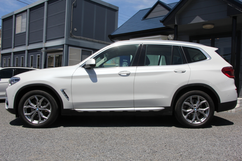 BMW X3 Xdrive20d Xﾗｲﾝ ﾊｲﾗｲﾝ 真珠色 全席ﾋｰﾀｰ黒革  ｱｸﾃｨﾌﾞﾍﾞﾝﾁﾚｰｼｮﾝ ﾘｱｼｰﾄ可倒調整 HUD 追従ACC ｽﾃｱﾘﾝｸﾞｻﾎﾟｰﾄ 液晶ﾒｰﾀｰ ﾀｯﾁ画面対応HDDﾅﾋﾞTV LEDﾍｯﾄﾞﾗｲﾄ 360度ｶﾒﾗ 電動ﾄﾗﾝｸ 衝突軽減ﾌﾞﾚｰｷ 2年保証