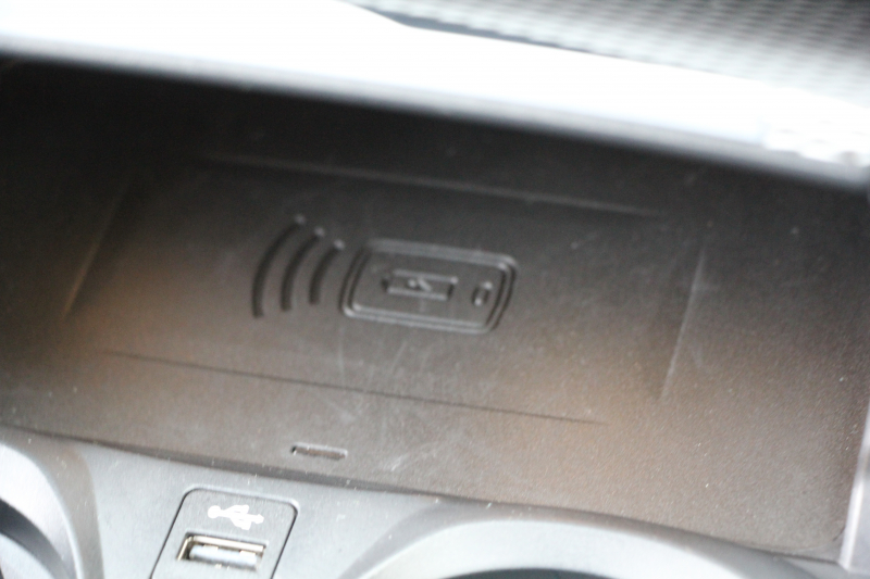 BMW 3シリーズ 320d Xdrive Mｽﾎﾟｰﾂ ｺﾝﾌｫｰﾄP 4WD Pｱｼｽﾄﾌﾟﾗｽ 360度ｶﾒﾗ BMWﾗｲﾌﾞｺｯｸﾋﾟｯﾄﾞﾀｯﾁ画面HDDﾅﾋﾞApplecarplay ﾜｲﾔﾚｽ充電 LEDﾍｯﾄﾞﾗｲﾄ ｵｰﾄﾊｲﾋﾞｰﾑ 追従ACC ｽﾃｱﾘﾝｸﾞｻﾎﾟｰﾄ ﾚｰﾝﾁｪﾝｼﾞ警告 ｼｰﾄﾋｰﾀｰ 2年保証