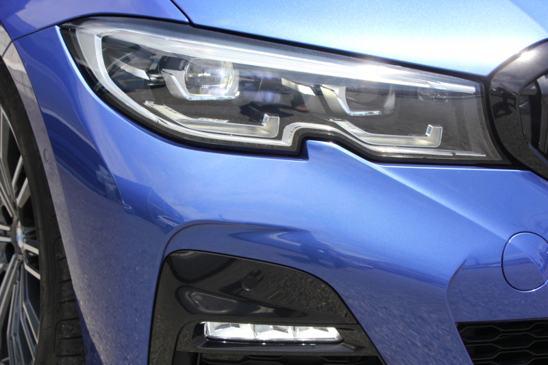 BMW 3シリーズ 320d Xdrive Mｽﾎﾟｰﾂ ｺﾝﾌｫｰﾄP 4WD Pｱｼｽﾄﾌﾟﾗｽ 360度ｶﾒﾗ BMWﾗｲﾌﾞｺｯｸﾋﾟｯﾄﾞﾀｯﾁ画面HDDﾅﾋﾞApplecarplay ﾜｲﾔﾚｽ充電 LEDﾍｯﾄﾞﾗｲﾄ ｵｰﾄﾊｲﾋﾞｰﾑ 追従ACC ｽﾃｱﾘﾝｸﾞｻﾎﾟｰﾄ ﾚｰﾝﾁｪﾝｼﾞ警告 ｼｰﾄﾋｰﾀｰ 2年保証