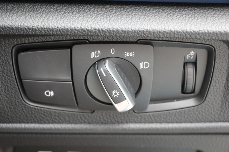 BMW 1シリーズ M135i ﾊﾟｰｷﾝｸﾞｻﾎﾟｰﾄP 直6ﾀｰﾎﾞ320馬力 衝突軽減ﾌﾞﾚｰｷ 車線逸脱警告 歩行者警告 ｱﾀﾞﾌﾟﾃｨﾌﾞMｻｽ ﾀｯﾁﾊﾟｯﾄﾞ対応HDDﾅﾋﾞ専用ｴｱﾛ 18AW&ﾌﾞﾚｰｷ 左右独立ｵｰﾄｴｱｺﾝ ﾊﾟﾄﾞﾙｼﾌﾄ 8速AT ｽﾏｰﾄｷｰ Bluetooth接続 2年保証