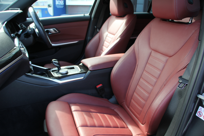 BMW 3シリーズ 320i ﾂｰﾘﾝｸﾞMｽﾎﾟｰﾂ ﾊｲﾗｲﾝ ﾀｺﾗﾚｯﾄﾞﾚｻﾞｰ ｼｰﾄﾋｰﾀｰ ｵﾌﾟｼｮﾝ19AW LEDﾍｯﾄﾞﾗｲﾄ ｵｰﾄﾊｲﾋﾞｰﾑ 追従ACC ｽﾃｱﾘﾝｸﾞｻﾎﾟｰﾄ Applecarplay BMWﾗｲﾌﾞｺｯｸﾋﾟｯﾄ ﾀｯﾁ画面HDDﾅﾋﾞ電動ﾄﾗﾝｸ Pｱｼｽﾄ 2年保証