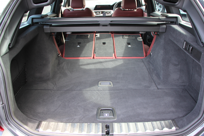 BMW 3シリーズ 320i ﾂｰﾘﾝｸﾞMｽﾎﾟｰﾂ ﾊｲﾗｲﾝ ﾀｺﾗﾚｯﾄﾞﾚｻﾞｰ ｼｰﾄﾋｰﾀｰ ｵﾌﾟｼｮﾝ19AW LEDﾍｯﾄﾞﾗｲﾄ ｵｰﾄﾊｲﾋﾞｰﾑ 追従ACC ｽﾃｱﾘﾝｸﾞｻﾎﾟｰﾄ Applecarplay BMWﾗｲﾌﾞｺｯｸﾋﾟｯﾄ ﾀｯﾁ画面HDDﾅﾋﾞ電動ﾄﾗﾝｸ Pｱｼｽﾄ 2年保証