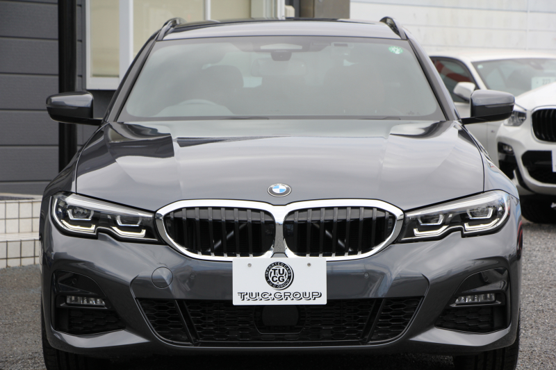 BMW 3シリーズ 320i ﾂｰﾘﾝｸﾞMｽﾎﾟｰﾂ ﾊｲﾗｲﾝ ﾀｺﾗﾚｯﾄﾞﾚｻﾞｰ ｼｰﾄﾋｰﾀｰ ｵﾌﾟｼｮﾝ19AW LEDﾍｯﾄﾞﾗｲﾄ ｵｰﾄﾊｲﾋﾞｰﾑ 追従ACC ｽﾃｱﾘﾝｸﾞｻﾎﾟｰﾄ Applecarplay BMWﾗｲﾌﾞｺｯｸﾋﾟｯﾄ ﾀｯﾁ画面HDDﾅﾋﾞ電動ﾄﾗﾝｸ Pｱｼｽﾄ 2年保証