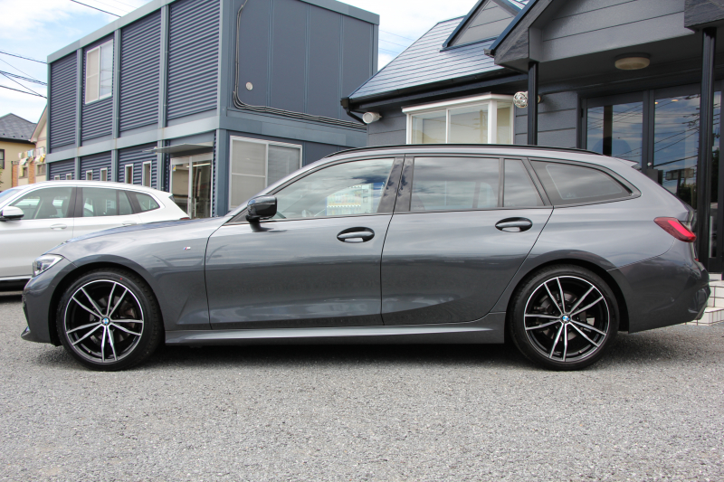 BMW 3シリーズ 320i ﾂｰﾘﾝｸﾞMｽﾎﾟｰﾂ ﾊｲﾗｲﾝ ﾀｺﾗﾚｯﾄﾞﾚｻﾞｰ ｼｰﾄﾋｰﾀｰ ｵﾌﾟｼｮﾝ19AW LEDﾍｯﾄﾞﾗｲﾄ ｵｰﾄﾊｲﾋﾞｰﾑ 追従ACC ｽﾃｱﾘﾝｸﾞｻﾎﾟｰﾄ Applecarplay BMWﾗｲﾌﾞｺｯｸﾋﾟｯﾄ ﾀｯﾁ画面HDDﾅﾋﾞ電動ﾄﾗﾝｸ Pｱｼｽﾄ 2年保証