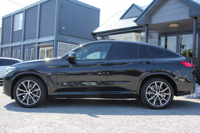BMW X4 Xdrive20d Mｽﾎﾟｰﾂ 中期 NEWｲﾝﾃﾘｱ ﾊﾟﾉﾗﾏｻﾝﾙｰﾌ ｺﾆｬｯｸﾚｻﾞｰ 全席ﾋｰﾀｰ BMWﾗｲﾌﾞｺｯｸﾋﾟｯﾄ HUD ｼﾞｪｽﾁｬｰC ﾜｲﾔﾚｽ充電 ｵﾌﾟｼｮﾝ20AW NEWHDDﾅﾋﾞApplecarplay 追従ACC ｽﾃｱﾘﾝｸﾞｻﾎﾟｰﾄ 360度ｶﾒﾗ LEDﾍｯﾄﾞﾗｲﾄ 2年保証