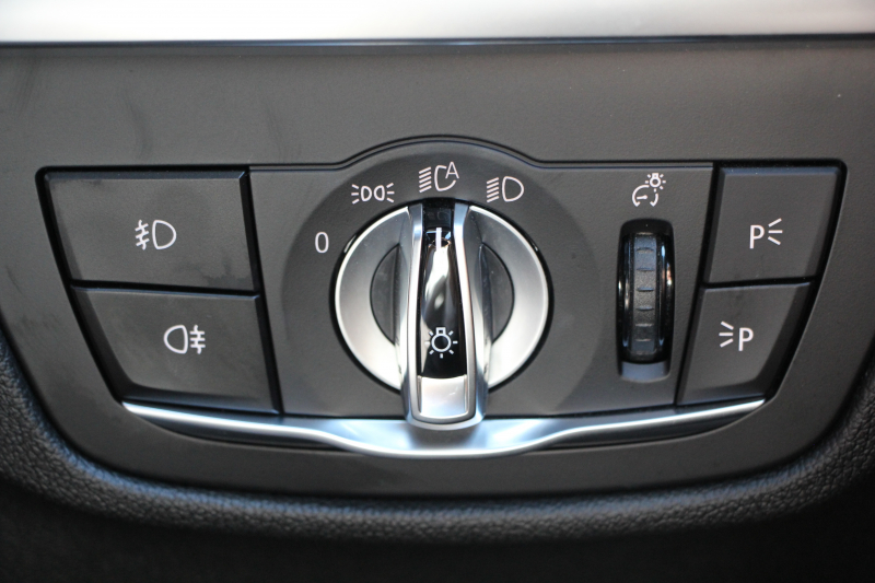 BMW X4 Xdrive20d Mｽﾎﾟｰﾂ 中期 NEWｲﾝﾃﾘｱ ﾊﾟﾉﾗﾏｻﾝﾙｰﾌ ｺﾆｬｯｸﾚｻﾞｰ 全席ﾋｰﾀｰ BMWﾗｲﾌﾞｺｯｸﾋﾟｯﾄ HUD ｼﾞｪｽﾁｬｰC ﾜｲﾔﾚｽ充電 ｵﾌﾟｼｮﾝ20AW NEWHDDﾅﾋﾞApplecarplay 追従ACC ｽﾃｱﾘﾝｸﾞｻﾎﾟｰﾄ 360度ｶﾒﾗ LEDﾍｯﾄﾞﾗｲﾄ 2年保証