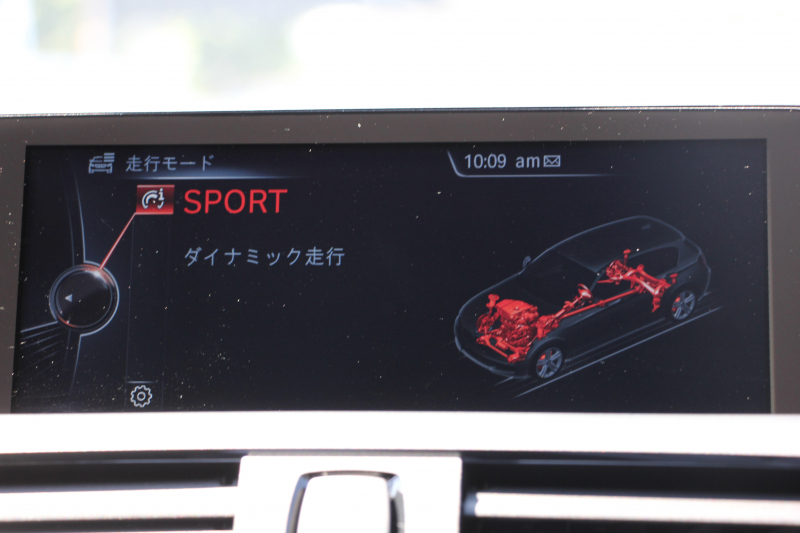 BMW 1シリーズ M135i ﾊﾟｰｷﾝｸﾞｻﾎﾟｰﾄP 直6ﾀｰﾎﾞ320馬力 ｱﾀﾞﾌﾟﾃｨﾌﾞMｻｽ ﾀｯﾁﾊﾟｯﾄﾞ対応HDDﾅﾋﾞBｶﾒﾗ 専用ｴｱﾛ 18AW 専用ﾌﾞﾚｰｷ 左右独立ｵｰﾄｴｱｺﾝ ﾊﾟﾄﾞﾙｼﾌﾄ 8速AT ｽﾏｰﾄｷｰ Bluetoothｵｰﾃﾞｨｵ ﾌﾞﾗｯｸｸﾞﾘﾙ 2年保証