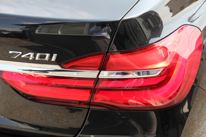 BMW 7シリーズ 740i Mｽﾎﾟｰﾂ ｻﾝﾙｰﾌ ｺﾆｬｯｸﾚｻﾞｰ ﾚｰｻﾞｰﾗｲﾄ ﾃﾞｨｽﾌﾟﾚｲｷｰ ﾘﾓｰﾄP 全席ﾋｰﾀｰ ﾅｯﾊﾟﾚｻﾞｰ&ﾏｯｻｰｼﾞ&ﾍﾞﾝﾁﾚｰｼｮﾝ 追従ACC HUD ﾀｯﾁ画面HDDﾅﾋﾞTV Mﾊﾟﾌｫｰﾏﾝｽ21AW 360度ｶﾒﾗ 全ﾄﾞｱｿﾌﾄｸﾛｰｽﾞｽﾃｱﾘﾝｸﾞｻﾎﾟｰﾄ ｵｰﾄﾊｲﾋﾞｰﾑ 2年保証