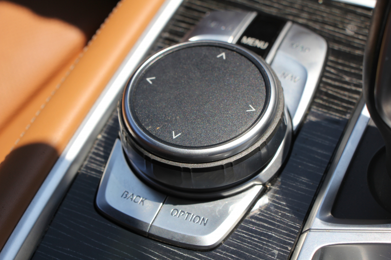 BMW 7シリーズ 740i Mｽﾎﾟｰﾂ ｻﾝﾙｰﾌ ｺﾆｬｯｸﾚｻﾞｰ ﾚｰｻﾞｰﾗｲﾄ ﾃﾞｨｽﾌﾟﾚｲｷｰ ﾘﾓｰﾄP 全席ﾋｰﾀｰ ﾅｯﾊﾟﾚｻﾞｰ&ﾏｯｻｰｼﾞ&ﾍﾞﾝﾁﾚｰｼｮﾝ 追従ACC HUD ﾀｯﾁ画面HDDﾅﾋﾞTV Mﾊﾟﾌｫｰﾏﾝｽ21AW 360度ｶﾒﾗ 全ﾄﾞｱｿﾌﾄｸﾛｰｽﾞｽﾃｱﾘﾝｸﾞｻﾎﾟｰﾄ ｵｰﾄﾊｲﾋﾞｰﾑ 2年保証