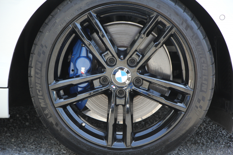 BMW 2シリーズ M240i ｸｰﾍﾟ後期 ﾌｪｲｽﾘﾌﾄ後 B58新ｴﾝｼﾞﾝ 340馬力 追従ACC ｼｰﾄﾋｰﾀｰ LEDﾍｯﾄﾞﾗｲﾄ LEDﾃｰﾙ ｱﾀﾞﾌﾟﾃｨﾌﾞMｻｽ ｼｰﾄﾋｰﾀｰ ﾀｯﾁ画面HDDﾅﾋﾞPｱｼｽﾄ ﾊﾟﾄﾞﾙｼﾌﾄ 8速AT 18AW 衝突軽減ﾌﾞﾚｰｷ ﾌ 2年保証