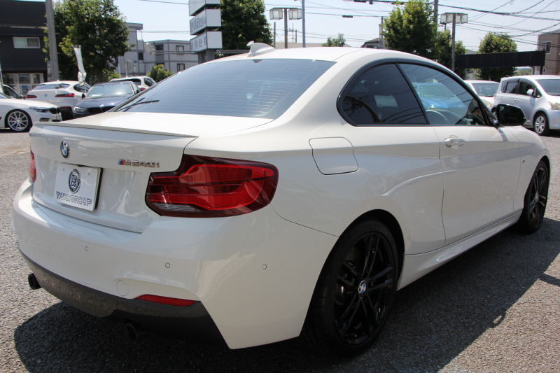 BMW 2シリーズ M240i ｸｰﾍﾟ後期 ﾌｪｲｽﾘﾌﾄ後 B58新ｴﾝｼﾞﾝ 340馬力 追従ACC ｼｰﾄﾋｰﾀｰ LEDﾍｯﾄﾞﾗｲﾄ LEDﾃｰﾙ ｱﾀﾞﾌﾟﾃｨﾌﾞMｻｽ ｼｰﾄﾋｰﾀｰ ﾀｯﾁ画面HDDﾅﾋﾞPｱｼｽﾄ ﾊﾟﾄﾞﾙｼﾌﾄ 8速AT 18AW 衝突軽減ﾌﾞﾚｰｷ ﾌ 2年保証