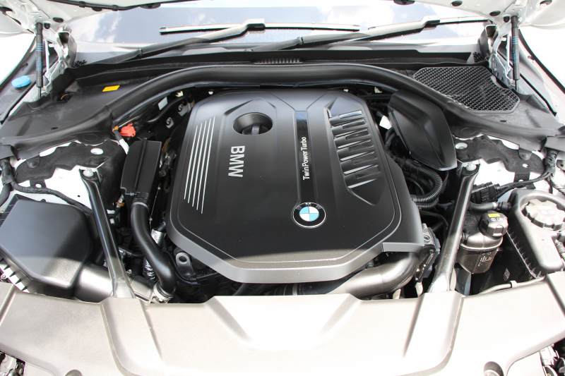 BMW 7シリーズ 740i ﾌﾟﾗｽP ｴﾅｼﾞｰEVOﾎﾞﾃﾞｨｷｯﾄ&20AW ｻﾝﾙｰﾌ 全席ﾋｰﾀｰ黒革 ﾃﾞｨｽﾌﾟﾚｲｷｰ LEDﾍｯﾄﾞﾗｲﾄ ﾊｰﾏﾝｶｰﾄﾞﾝ ﾏｯｻｰｼﾞ&ﾍﾞﾝﾁﾚｰｼｮﾝ HUD 追従ACC ｽﾃｱｻﾎﾟｰﾄ 液晶ﾒｰﾀｰ ﾀｯﾁ画面ﾅﾋﾞ360度ｶﾒﾗ ｿﾌﾄｸﾛｰｽﾞﾄﾞｱ 電動ﾄﾗﾝｸ 2年保証