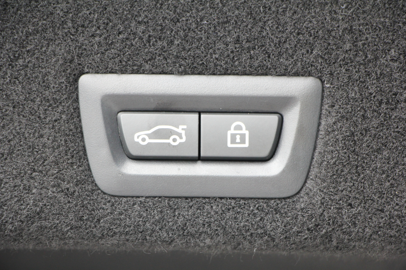 BMW 7シリーズ 740i Mｽﾎﾟｰﾂ ｻﾝﾙｰﾌ 全席ﾋｰﾀｰ黒革 ﾚｰｻﾞｰﾗｲﾄ ﾏｯｻｰｼﾞ&ﾍﾞﾝﾁﾚｰｼｮﾝ 追従ACC HUD ﾀｯﾁ画面HDDﾅﾋﾞTV 360度ｶﾒﾗ 全ﾄﾞｱｿﾌﾄｸﾛｰｽﾞ電動ﾄﾗﾝｸ ｽﾃｱﾘﾝｸﾞｻﾎﾟｰﾄ ｵｰﾄﾊｲﾋﾞｰﾑ 液晶ﾒｰﾀｰ ｵﾌﾟｼｮﾝ20AW 2年保証