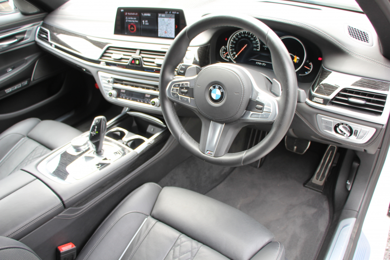 BMW 7シリーズ 740i Mｽﾎﾟｰﾂ ｻﾝﾙｰﾌ 全席ﾋｰﾀｰ黒革 ﾚｰｻﾞｰﾗｲﾄ ﾏｯｻｰｼﾞ&ﾍﾞﾝﾁﾚｰｼｮﾝ 追従ACC HUD ﾀｯﾁ画面HDDﾅﾋﾞTV 360度ｶﾒﾗ 全ﾄﾞｱｿﾌﾄｸﾛｰｽﾞ電動ﾄﾗﾝｸ ｽﾃｱﾘﾝｸﾞｻﾎﾟｰﾄ ｵｰﾄﾊｲﾋﾞｰﾑ 液晶ﾒｰﾀｰ ｵﾌﾟｼｮﾝ20AW 2年保証