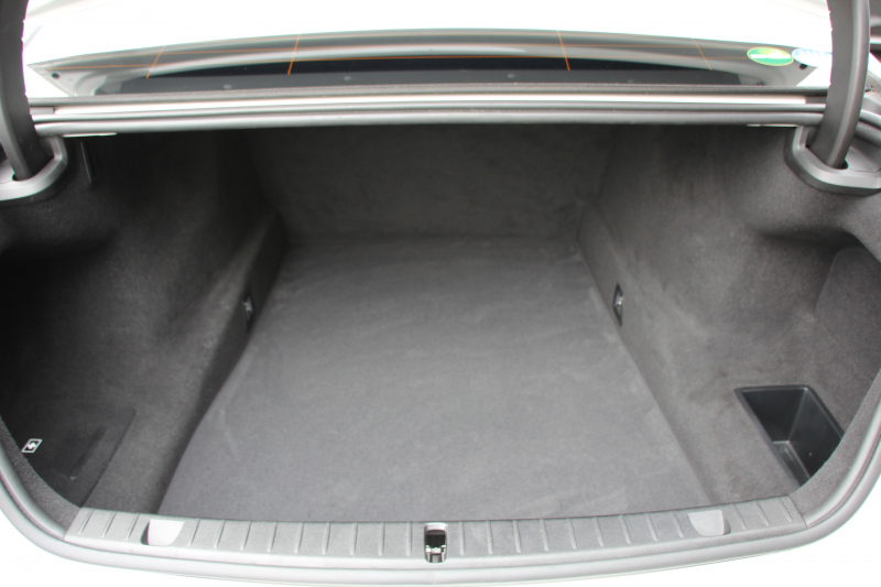 BMW 7シリーズ 740i Mｽﾎﾟｰﾂ ｻﾝﾙｰﾌ 全席ﾋｰﾀｰ黒革 ﾚｰｻﾞｰﾗｲﾄ ﾏｯｻｰｼﾞ&ﾍﾞﾝﾁﾚｰｼｮﾝ 追従ACC HUD ﾀｯﾁ画面HDDﾅﾋﾞTV 360度ｶﾒﾗ 全ﾄﾞｱｿﾌﾄｸﾛｰｽﾞ電動ﾄﾗﾝｸ ｽﾃｱﾘﾝｸﾞｻﾎﾟｰﾄ ｵｰﾄﾊｲﾋﾞｰﾑ 液晶ﾒｰﾀｰ ｵﾌﾟｼｮﾝ20AW 2年保証