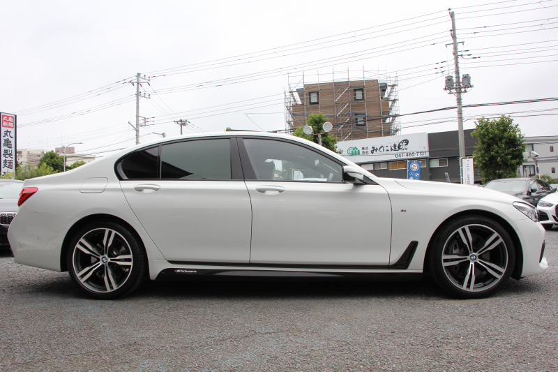 BMW 7シリーズ 740i Mｽﾎﾟｰﾂ ｻﾝﾙｰﾌ 全席ﾋｰﾀｰ黒革 ﾚｰｻﾞｰﾗｲﾄ ﾏｯｻｰｼﾞ&ﾍﾞﾝﾁﾚｰｼｮﾝ 追従ACC HUD ﾀｯﾁ画面HDDﾅﾋﾞTV 360度ｶﾒﾗ 全ﾄﾞｱｿﾌﾄｸﾛｰｽﾞ電動ﾄﾗﾝｸ ｽﾃｱﾘﾝｸﾞｻﾎﾟｰﾄ ｵｰﾄﾊｲﾋﾞｰﾑ 液晶ﾒｰﾀｰ ｵﾌﾟｼｮﾝ20AW 2年保証