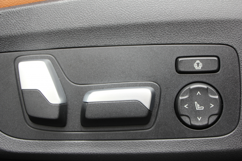 BMW X3 Xdrive20d Mｽﾎﾟｰﾂ ﾊｲﾗｲﾝ 中期 新型式3DA-UZ20 NEWｲﾝﾃﾘｱ BMWﾗｲﾌﾞｺｯｸﾋﾟｯﾄﾞｱｯﾌﾟﾙｶｰﾌﾟﾚｲ 新ﾀｯﾁ画面HDDﾅﾋﾞ全席ﾋｰﾀｰ付ｺﾆｬｯｸﾚｻﾞｰ ｱﾝﾋﾞｴﾝﾄﾗｲﾄ ﾘｱｼｰﾄ可倒調整 360度ｶﾒﾗ ｵﾌﾟｼｮﾝ20AW 電動ﾘｱｹﾞｰﾄ 2年保証