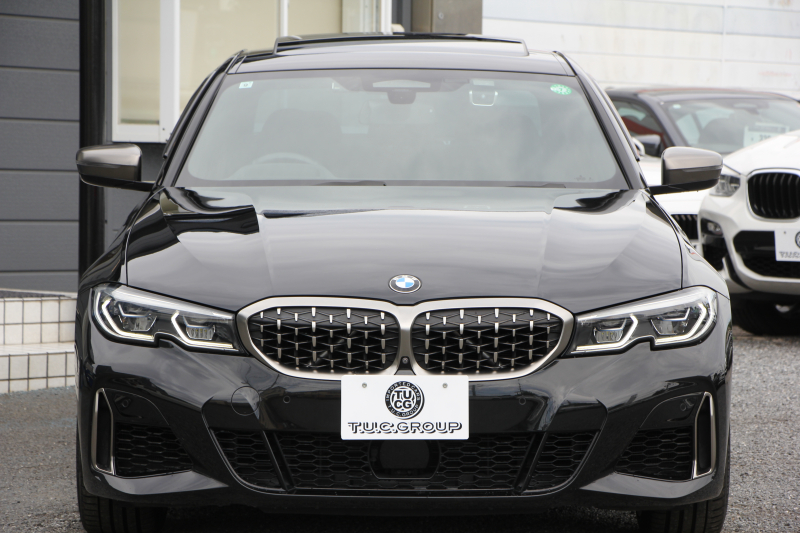 BMW 3シリーズ M340i Xdrive ｲﾉﾍﾞｰｼｮﾝP 4WD 直6ﾀｰﾎﾞ387馬力 ｻﾝﾙｰﾌ ﾋｰﾀｰ黒革 ﾚｰｻﾞｰﾗｲﾄ HUD ｼﾞｪｽﾁｬｰC ﾊｰﾏﾝｶｰﾄﾞﾝｻﾗｳﾝﾄﾞｱﾀﾞﾌﾟﾃｨﾌﾞMｻｽ 専用ﾃﾞﾌ 19AW Mｽﾎﾟｰﾂﾌﾞﾚｰｷ BMWﾗｲﾌﾞｺｯｸﾋﾟｯﾄﾞﾊﾟｰｷﾝｸﾞｱｼｽﾄﾌﾟﾗｽ 360度ｶﾒﾗ 2年保証