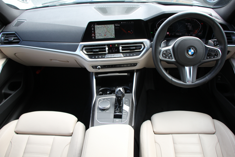 BMW 3シリーズ 320d Xdrive ﾂｰﾘﾝｸﾞMｽﾎﾟｰﾂ ﾃﾞﾋﾞｭｰ&ｲﾉﾍﾞｰｼｮﾝ&ｺﾝﾌｫｰﾄP  individualｶﾗｰ ﾚｰｻﾞｰﾗｲﾄ ﾋｰﾀｰ付ｵｲｽﾀｰﾚｻﾞｰ HUD ｼﾞｪｽﾁｬｰｺﾝﾄﾛｰﾙ ｱｯﾌﾟﾙｶｰﾌﾟﾚｲ BMWﾗｲﾌﾞｺｯｸﾋﾟｯﾄﾞﾜｲﾔﾚｽ充電 電動ﾄﾗﾝｸ 追従ACC ｽﾃｱﾘﾝｸﾞｻﾎﾟｰﾄ 2年保証