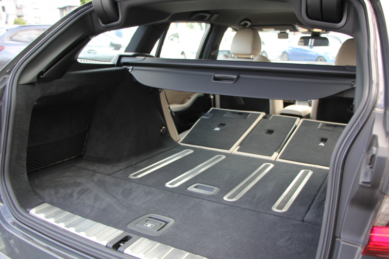 BMW 3シリーズ 320d Xdrive ﾂｰﾘﾝｸﾞMｽﾎﾟｰﾂ ﾃﾞﾋﾞｭｰ&ｲﾉﾍﾞｰｼｮﾝ&ｺﾝﾌｫｰﾄP  individualｶﾗｰ ﾚｰｻﾞｰﾗｲﾄ ﾋｰﾀｰ付ｵｲｽﾀｰﾚｻﾞｰ HUD ｼﾞｪｽﾁｬｰｺﾝﾄﾛｰﾙ ｱｯﾌﾟﾙｶｰﾌﾟﾚｲ BMWﾗｲﾌﾞｺｯｸﾋﾟｯﾄﾞﾜｲﾔﾚｽ充電 電動ﾄﾗﾝｸ 追従ACC ｽﾃｱﾘﾝｸﾞｻﾎﾟｰﾄ 2年保証