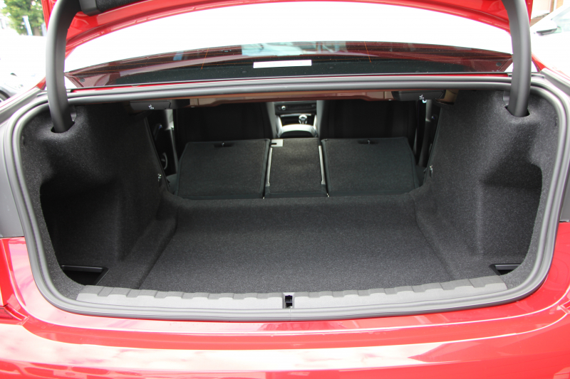 BMW 3シリーズ 320d Xdrive Mｽﾎﾟｰﾂ ｴﾃﾞｨｼｮﾝｻﾝﾗｲｽﾞ50台限定車 ﾋｰﾀｰ黒革 ﾚｰｻﾞｰﾗｲﾄ ｱﾀﾞﾌﾟﾃｨﾌﾞMｻｽ 専用19AW Mﾘｱｽﾎﾟｲﾗｰ Mｼｰﾄﾍﾞﾙﾄ 追従ACC ｽﾃｱﾘﾝｸﾞｻﾎﾟｰﾄ BMWﾗｲﾌﾞｺｯｸﾋﾟｯﾄﾞｱｯﾌﾟﾙｶｰﾌﾟﾚｲ ﾜｲﾔﾚｽ充電 2年保証