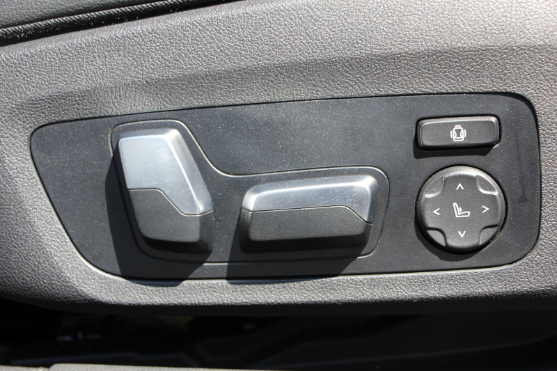 BMW 3シリーズ 330i Mｽﾎﾟｰﾂ ﾊｲﾗｲﾝ ｺﾝﾌｫｰﾄP 高出力 258馬力 ﾋｰﾀｰ黒革 追従ACC ｽﾃｱﾘﾝｸﾞｻﾎﾟｰﾄ ﾌﾙｾｸﾞTV 360度ｶﾒﾗ Pｱｼｽﾄﾌﾟﾗｽ 19AW LEDﾍｯﾄﾞﾗｲﾄ Mｽﾎﾟｰﾂﾌﾞﾚｰｷ ﾀｯﾁ画面HDDﾅﾋﾞｱｯﾌﾟﾙｶｰﾌﾟﾚｲ Hifiｽﾋﾟｰｶｰ 電動ﾄﾗﾝｸ ﾜｲﾔﾚｽ充電 2年保証