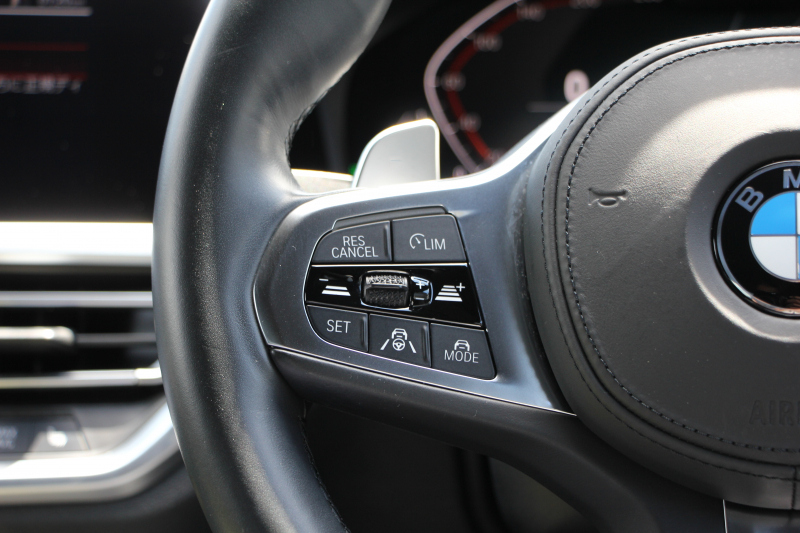 BMW 3シリーズ 330i Mｽﾎﾟｰﾂ ﾊｲﾗｲﾝ ｺﾝﾌｫｰﾄP 高出力 258馬力 ﾋｰﾀｰ黒革 追従ACC ｽﾃｱﾘﾝｸﾞｻﾎﾟｰﾄ ﾌﾙｾｸﾞTV 360度ｶﾒﾗ Pｱｼｽﾄﾌﾟﾗｽ 19AW LEDﾍｯﾄﾞﾗｲﾄ Mｽﾎﾟｰﾂﾌﾞﾚｰｷ ﾀｯﾁ画面HDDﾅﾋﾞｱｯﾌﾟﾙｶｰﾌﾟﾚｲ Hifiｽﾋﾟｰｶｰ 電動ﾄﾗﾝｸ ﾜｲﾔﾚｽ充電 2年保証