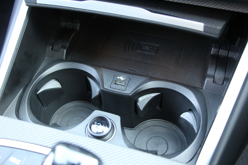 BMW 3シリーズ M340i Xdrive ﾂｰﾘﾝｸﾞｲﾉﾍﾞｰｼｮﾝP 4WD 直6ﾀｰﾎﾞ387馬力 ﾋｰﾀｰ黒革 ﾚｰｻﾞｰﾗｲﾄ HUD ｼﾞｪｽﾁｬｰC ﾊｰﾏﾝｶｰﾄﾞﾝ ｱﾀﾞﾌﾟﾃｨﾌﾞMｻｽ 専用ﾃﾞﾌ 19AW Mｽﾎﾟｰﾂﾌﾞﾚｰｷ BMWﾗｲﾌﾞｺｯｸﾋﾟｯﾄﾞﾊﾟｰｷﾝｸﾞｱｼｽﾄﾌﾟﾗｽ 360度ｶﾒﾗ 2年保証