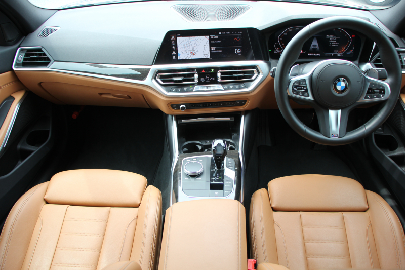 BMW 3シリーズ 320d Xdrive Mｽﾎﾟｰﾂ ﾊｲﾗｲﾝ&ｺﾝﾌｫｰﾄP 4WD ｺﾆｬｯｸﾚｻﾞｰ ｼｰﾄﾋｰﾀｰ ｵﾌﾟｼｮﾝ19AW Pｱｼｽﾄﾌﾟﾗｽ 360度ｶﾒﾗ BMWﾗｲﾌﾞｺｯｸﾋﾟｯﾄﾞﾀｯﾁ画面HDDﾅﾋﾞApplecarplay ﾜｲﾔﾚｽ充電 LEDﾍｯﾄﾞﾗｲﾄ ｵｰﾄﾊｲﾋﾞｰﾑ 追従ACC 電動ﾄﾗﾝｸ Hi-fiｽﾋﾟｰｶｰ 2年保証