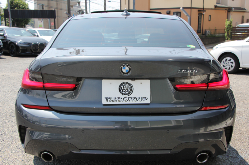 BMW 3シリーズ 330i Mｽﾎﾟｰﾂ ﾃﾞﾋﾞｭｰ&ｺﾝﾌｫｰﾄP ｻﾝﾙｰﾌ 258馬力 ﾋｰﾀｰ黒革 専用青ｽﾃｯﾁ 追従ACC ｽﾃｱｻﾎﾟｰﾄ ｵﾌﾟｼｮﾝ19AW Mｽﾎﾟｰﾂﾌﾞﾚｰｷ LEDﾍｯﾄﾞﾗｲﾄ ｵｰﾄﾊｲﾋﾞｰﾑ 360度ｶﾒﾗ 電動ﾄﾗﾝｸ Hi-fiｽﾋﾟｰｶｰ ﾗｲﾌﾞｺｯｸﾋﾟｯﾄﾞﾌﾞﾗｯｸｷﾄﾞﾆｰｸﾞﾘﾙ 2年保証