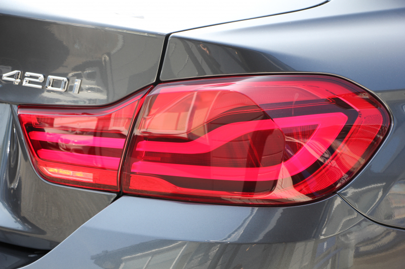 BMW 4シリーズ 420i ｸｰﾍﾟMｽﾎﾟｰﾂ 後期 ﾋｰﾀｰ赤革 追従ACC ﾚｰﾝﾁｪﾝｼﾞ警告 LEDﾍｯﾄﾞﾗｲﾄ&ﾃｰﾙ HDDﾅﾋﾞﾌﾙｾｸﾞTV 液晶ﾒｰﾀｰ 衝突軽減ﾌﾞﾚｰｷ 車線逸脱警告 歩行者警告 Bｶﾒﾗ Bluetooth接続 ﾊﾟﾄﾞﾙｼﾌﾄ ｽﾏｰﾄｷｰ 2年保証