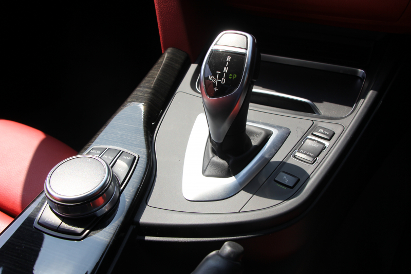 BMW 4シリーズ 420i ｸｰﾍﾟMｽﾎﾟｰﾂ 後期 ﾋｰﾀｰ赤革 追従ACC ﾚｰﾝﾁｪﾝｼﾞ警告 LEDﾍｯﾄﾞﾗｲﾄ&ﾃｰﾙ HDDﾅﾋﾞﾌﾙｾｸﾞTV 液晶ﾒｰﾀｰ 衝突軽減ﾌﾞﾚｰｷ 車線逸脱警告 歩行者警告 Bｶﾒﾗ Bluetooth接続 ﾊﾟﾄﾞﾙｼﾌﾄ ｽﾏｰﾄｷｰ 2年保証