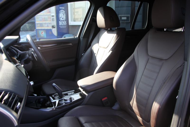 BMW X3 M40d ｾﾚｸﾄP 326馬力 3.0Lﾃﾞｨｰｾﾞﾙﾀｰﾎﾞﾊﾟﾉﾗﾏｻﾝﾙｰﾌ 全席ﾋｰﾀｰ茶革  ﾊｰﾏﾝｶｰﾄﾞﾝｻｳﾝﾄﾞHUD ﾘｱｼｰﾄ可倒調整 専用21AW Mｽﾎﾟｰﾂﾃﾞﾌ&ﾌﾞﾚｰｷ 追従ACC ｽﾃｱﾘﾝｸﾞｻﾎﾟｰﾄ ﾀｯﾁ画面HDDﾅﾋﾞTV 360度ｶﾒﾗ ｱﾝﾋﾞｴﾝﾄﾗｲﾄ 電動ﾄﾗﾝｸ 2年保証