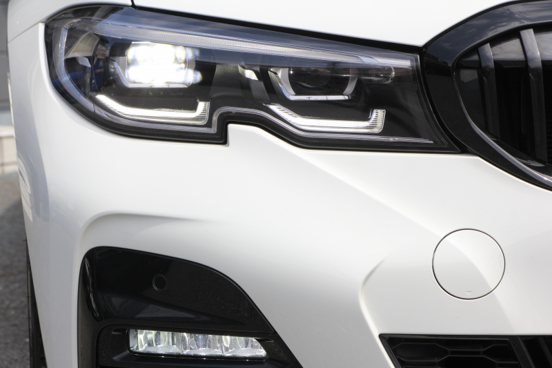 BMW 3シリーズ 320i Mｽﾎﾟｰﾂ ﾊｲﾗｲﾝ ﾌｧｽﾄﾄﾗｯｸ&ｺﾝﾌｫｰﾄP 1ｵｰﾅ ﾋｰﾀｰ黒革 ｱﾀﾞﾌﾟﾃｨﾌﾞMｻｽ Mspﾌﾞﾚｰｷ 19AW 電動ﾄﾗﾝｸ Mﾊﾟﾌｫｰﾏﾝｽｴｱﾛ REMUSﾏﾌﾗｰ Hi-fiｽﾋﾟｰｶｰ 追従ACC ｽﾃｱﾘﾝｸﾞｻﾎﾟｰﾄ ｱｯﾌﾟﾙｶｰﾌﾟﾚｲ ﾀｯﾁ画面HDDﾅﾋﾞLEDﾍｯﾄﾞﾗｲﾄ 2年保証