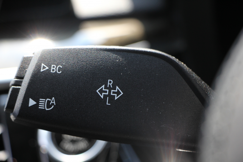 BMW 5シリーズ 530i Mｽﾎﾟｰﾂ ｺﾝﾌｫｰﾄP 高出力 252馬力 全席ﾋｰﾀｰ黒革 HUD ｿﾌﾄｸﾛｰｽﾞﾄﾞｱ ｺﾝﾌｫｰﾄｼｰﾄ&ﾍﾞﾝﾁﾚｰｼｮﾝ&ﾏｯｻｰｼﾞ追従ACC ｽﾃｱﾘﾝｸﾞｻﾎﾟｰﾄ LEDﾍｯﾄﾞﾗｲﾄ ﾀｯﾁ画面HDDﾅﾋﾞTV 360度ｶﾒﾗ Pｱｼｽﾄﾌﾟﾗｽ 電動ﾄﾗﾝｸ 2年保証