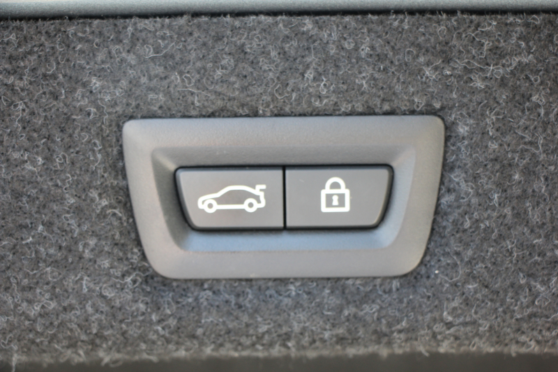 BMW 5シリーズ 530i Mｽﾎﾟｰﾂ ｺﾝﾌｫｰﾄP 高出力 252馬力 全席ﾋｰﾀｰ黒革 HUD ｿﾌﾄｸﾛｰｽﾞﾄﾞｱ ｺﾝﾌｫｰﾄｼｰﾄ&ﾍﾞﾝﾁﾚｰｼｮﾝ&ﾏｯｻｰｼﾞ追従ACC ｽﾃｱﾘﾝｸﾞｻﾎﾟｰﾄ LEDﾍｯﾄﾞﾗｲﾄ ﾀｯﾁ画面HDDﾅﾋﾞTV 360度ｶﾒﾗ Pｱｼｽﾄﾌﾟﾗｽ 電動ﾄﾗﾝｸ 2年保証