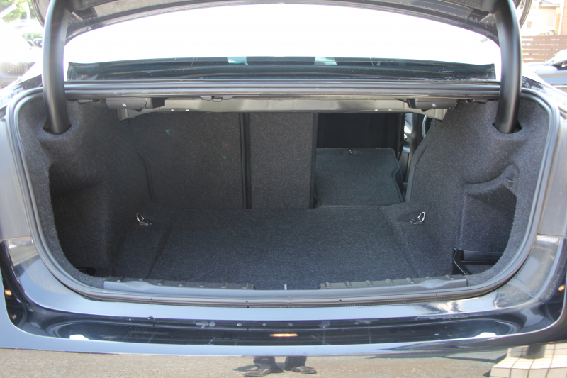 BMW 3シリーズ 320i Mｽﾎﾟｰﾂ 前期最終 追従ACC ETC2.0 衝突軽減ﾌﾞﾚｰｷ 車線逸脱警告 歩行者警告 ﾌﾙｾｸﾞTV ﾀｯﾁﾊﾟｯﾄﾞ対応HDDﾅﾋﾞ専用ｴｱﾛ 18AW ｽﾏｰﾄｷｰ Bluetooth接続 ﾊﾟﾄﾞﾙｼﾌﾄ LEDﾘﾝｸﾞｷｾﾉﾝ 2年保証