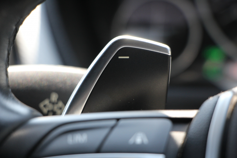 BMW 3シリーズ 320i Mｽﾎﾟｰﾂ 前期最終 追従ACC ETC2.0 衝突軽減ﾌﾞﾚｰｷ 車線逸脱警告 歩行者警告 ﾌﾙｾｸﾞTV ﾀｯﾁﾊﾟｯﾄﾞ対応HDDﾅﾋﾞ専用ｴｱﾛ 18AW ｽﾏｰﾄｷｰ Bluetooth接続 ﾊﾟﾄﾞﾙｼﾌﾄ LEDﾘﾝｸﾞｷｾﾉﾝ 2年保証