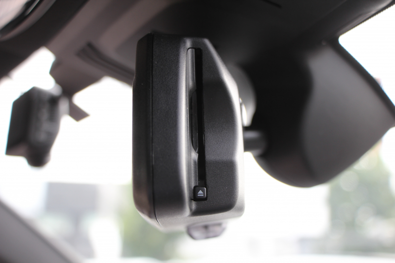 BMW 3シリーズ 320i ｼﾄﾘﾝﾌﾞﾗｯｸｴﾃﾞｨｼｮﾝ 首都圏限定88台 ﾊｲﾗｲﾝ ｵｲｽﾀｰﾚｻﾞｰ ｼｰﾄﾋｰﾀｰ ｺﾝﾌｫｰﾄP 電動ﾄﾗﾝｸ Hi-fiｽﾋﾟｰｶｰ 360度ｶﾒﾗ 19AW 追従ACC ｽﾃｱﾘﾝｸﾞｻﾎﾟｰﾄ ｱｯﾌﾟﾙｶｰﾌﾟﾚｲ ﾀｯﾁ画面HDDﾅﾋﾞLEDﾍｯﾄﾞﾗｲﾄ ｵｰﾄﾊｲﾋﾞｰﾑ 2年保証