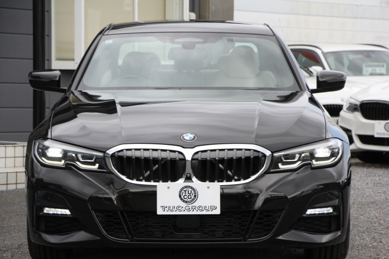 BMW 3シリーズ 320i ｼﾄﾘﾝﾌﾞﾗｯｸｴﾃﾞｨｼｮﾝ 首都圏限定88台 ﾊｲﾗｲﾝ ｵｲｽﾀｰﾚｻﾞｰ ｼｰﾄﾋｰﾀｰ ｺﾝﾌｫｰﾄP 電動ﾄﾗﾝｸ Hi-fiｽﾋﾟｰｶｰ 360度ｶﾒﾗ 19AW 追従ACC ｽﾃｱﾘﾝｸﾞｻﾎﾟｰﾄ ｱｯﾌﾟﾙｶｰﾌﾟﾚｲ ﾀｯﾁ画面HDDﾅﾋﾞLEDﾍｯﾄﾞﾗｲﾄ ｵｰﾄﾊｲﾋﾞｰﾑ 2年保証
